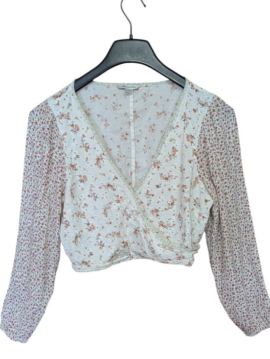 American Eagle Outfitters Tops - American Eagle Floral Eyelet Long-Sleeve V-Neck Embroidered Crop Top Size Medium